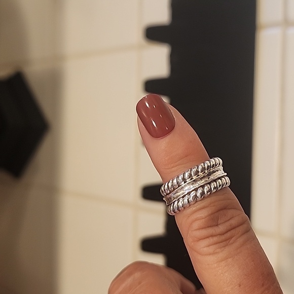 Silpada ring set of 3 - Picture 2 of 4